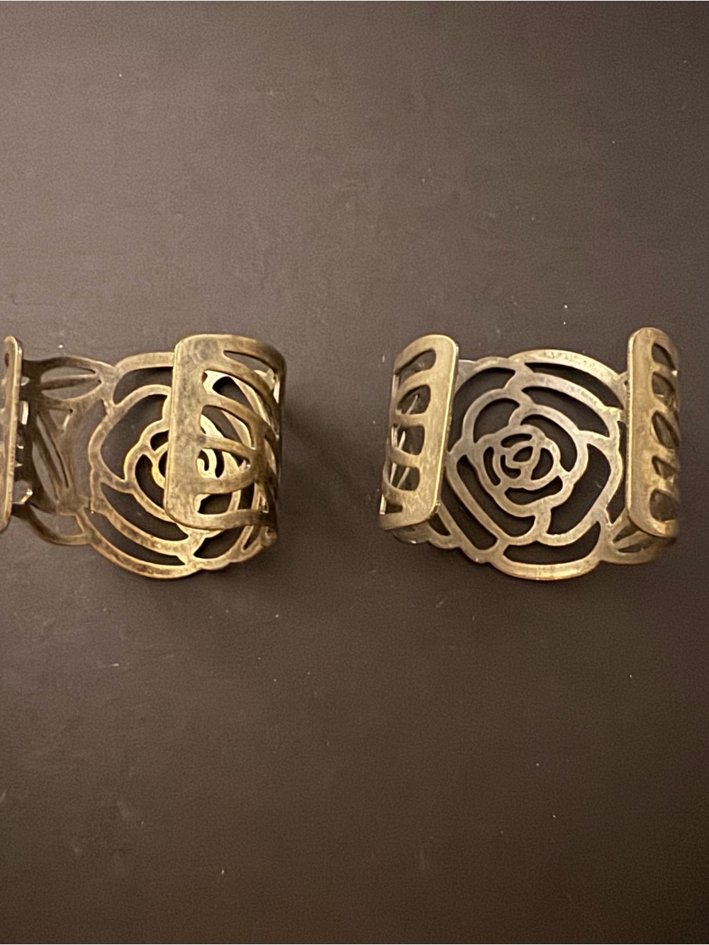 Floral Cutout Metal Cuff Bracelet - Bronze - Picture 3 of 3